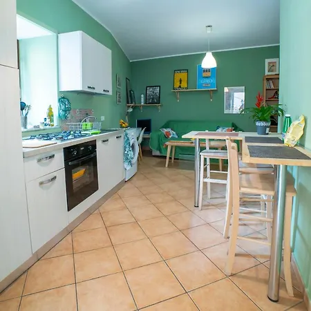 Happie Casa Il Capo & La Cattedrale 公寓 *